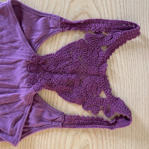 Women’s American eagle tank top - Picture 3 of 5